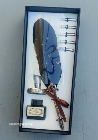 The DOGE- Venetian Calligraphy set 