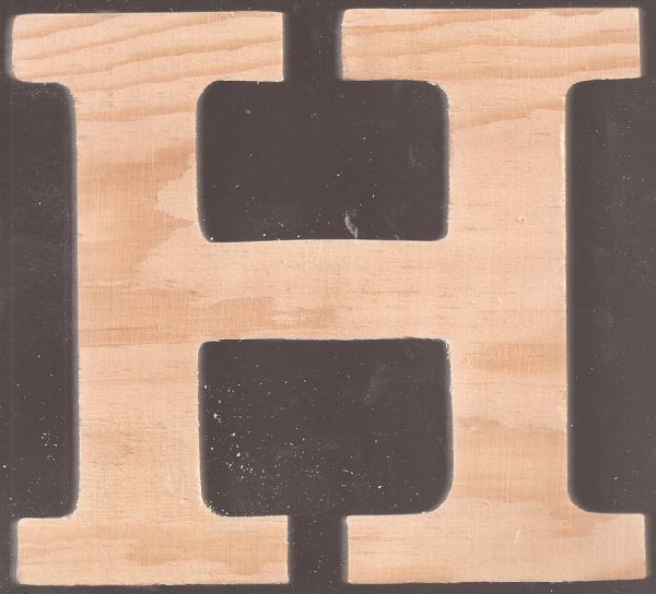 LETTER H 11cm - Обемнa дървенa буква 