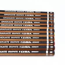 LYRA GRADUATE GRAPHITE 12 - кутия Lyra ГРАФИЧНИ моливи за рисуване 