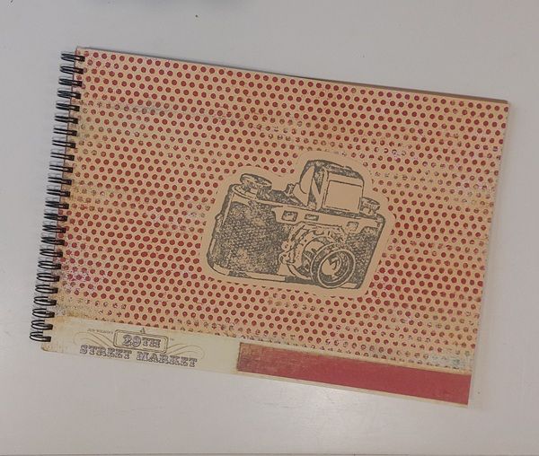 Дизайнерски скрап албум PHOTOGRAPHIE DOTS - 20 листа CRAFT 300x210mm