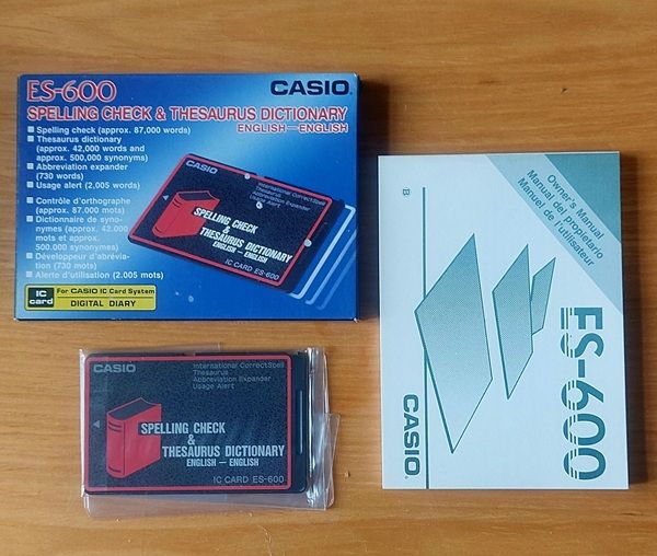 Винтидж нова оригинална IC CARD CASIO ES-600 SPELLING CHECK & DICTIONERY