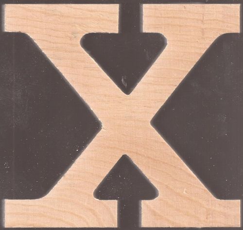 LETTER X 11cm  - Обемнa дървенa буква