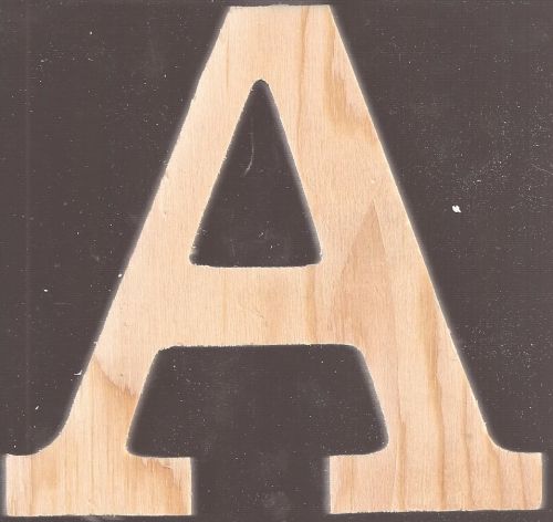 LETTER A 11cm - Обемнa дървенa буква 