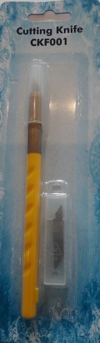 NELLIE CRAFT CUTTER  - Скалпел с резервни двустранни ножчета