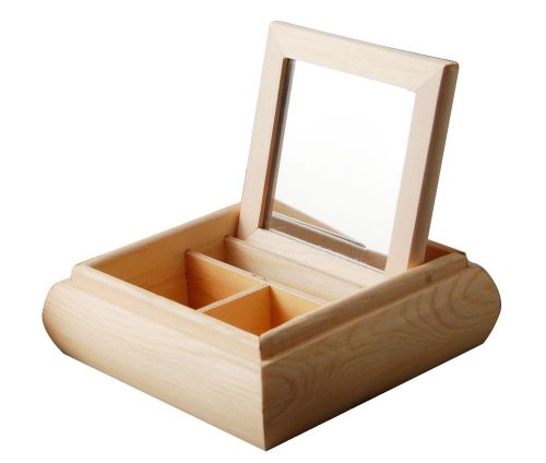 Creative • Wooden box 15x15x5cm - Дървена кутия - бижутерка