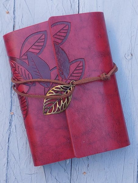 VINTAGE JAP NOTEBOOK A6 - бележник 10х14cм LEAVES RED