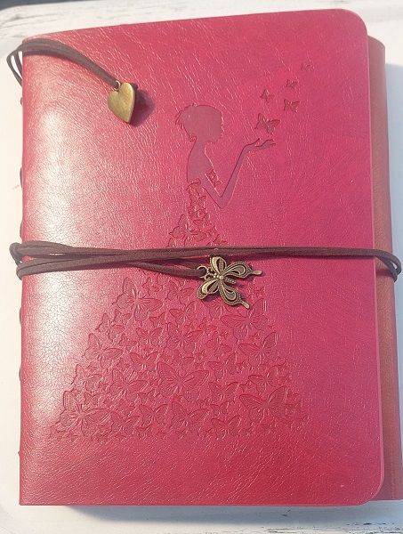 VINTAGE JAP BOOK - 25х18cм LADY RED