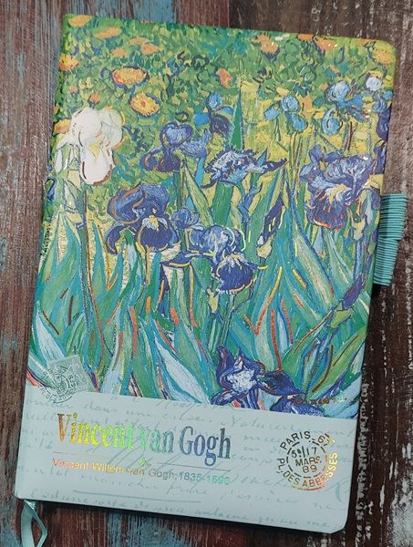 VINCENT VAN GOGH  -  бележник 80 листа A5 IRISES