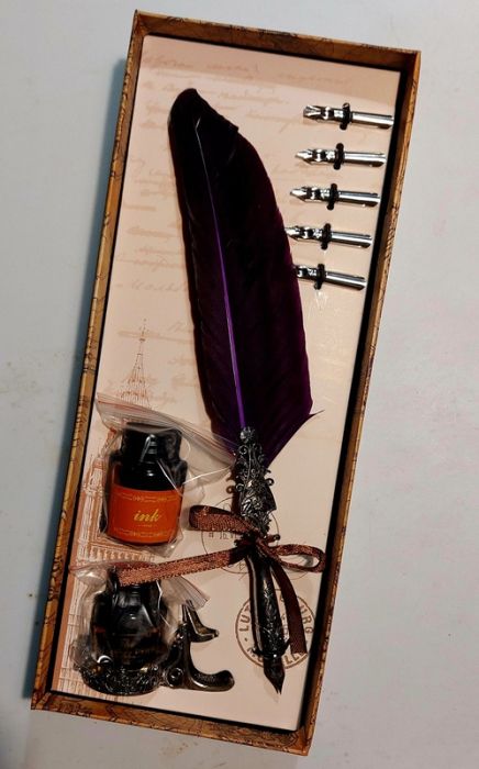 The DOGE- Venetian Calligraphy set 